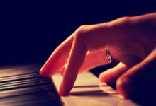 海星体育官网:波鸿vs法兰克福:帕斯拉克、霍恩首发,格策、埃基蒂克出战.